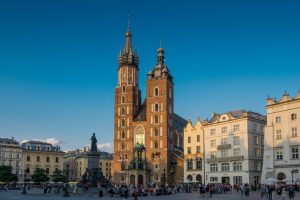 Agencja celna z Krakowa - jak znaleźć wykwalifikowany podmiot?